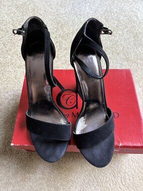 Women’s Chelsea Moreland "Magic" Black Microsuede Shoes 4" Heels - Size 7.5 M